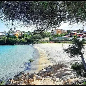 Accogliente Seminterrato A Due Passi Dal Mare Golfo Aranci